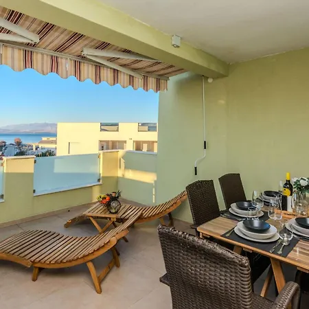 Mahnet 2 By Interhome Vir