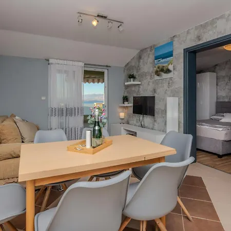 Apartment Mahnet 2 By Interhome