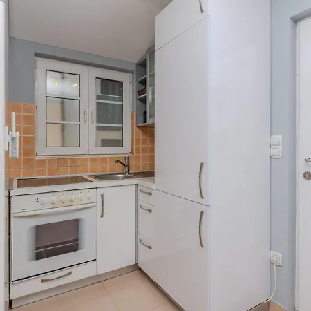 Mahnet 2 By Interhome